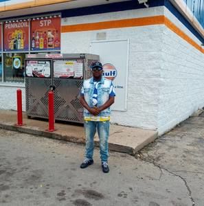 Meet your Posher, Juantrelle